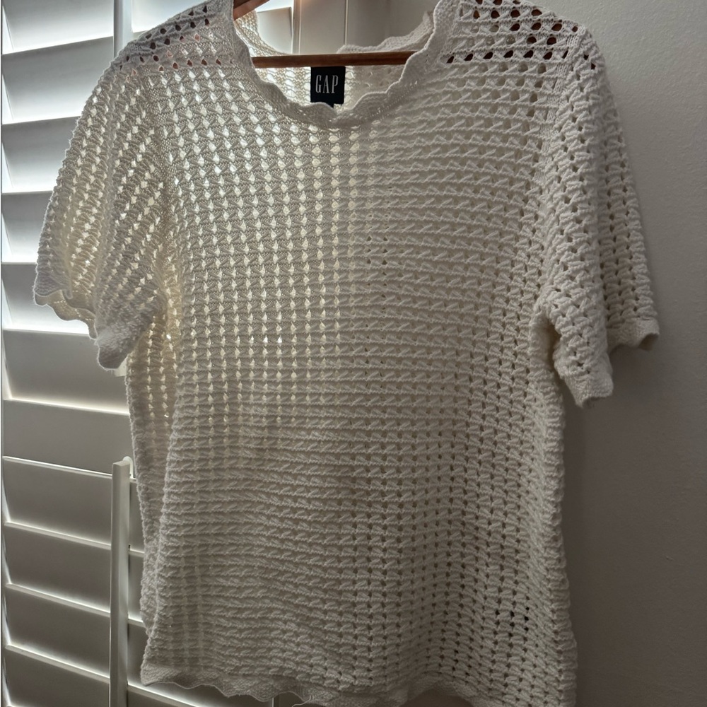 GAP Women's Crochet Top